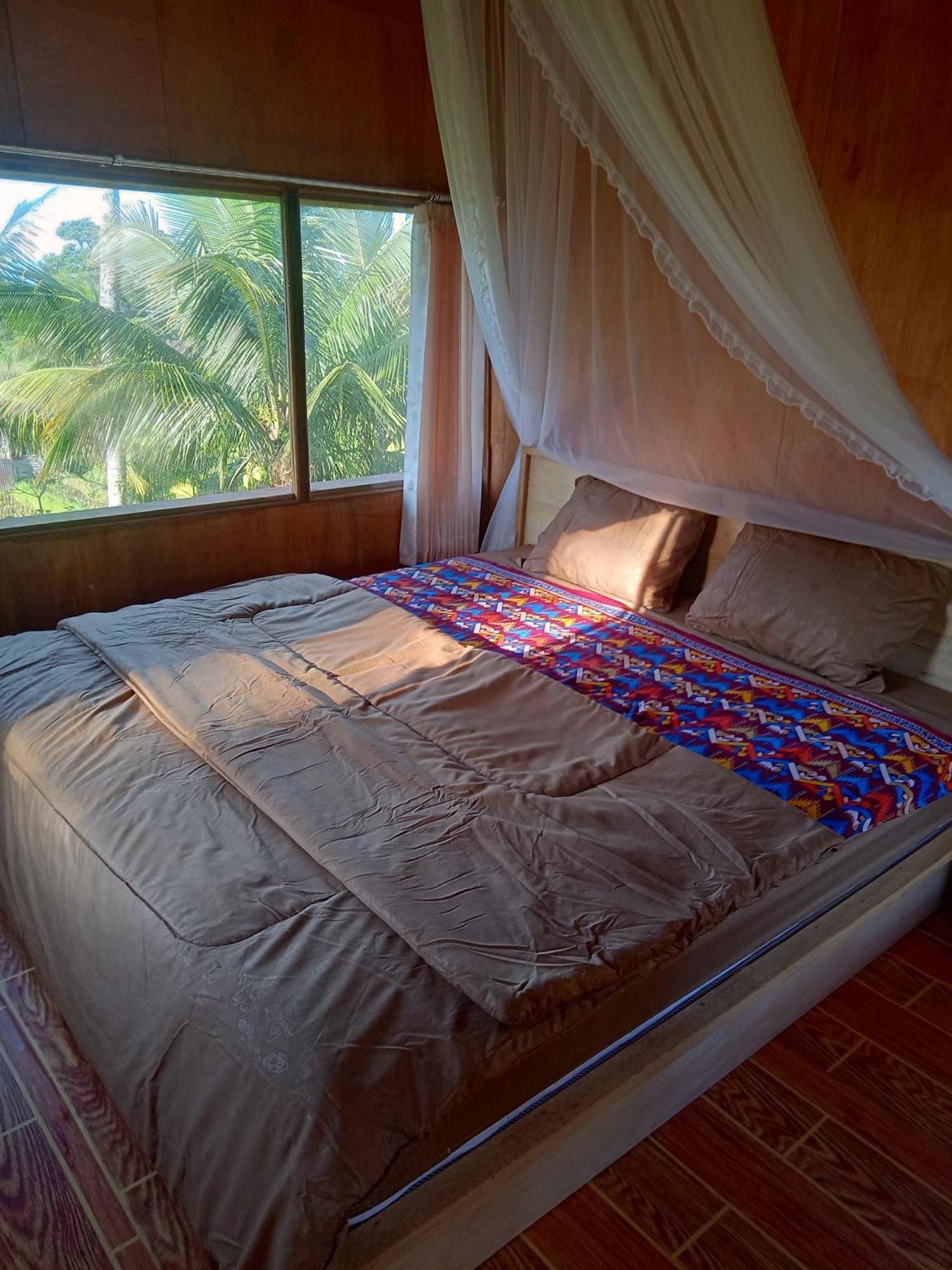 Coconut Homestay Tetebatu Exterior foto